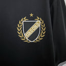 Camisa Colo Colo do Chile Edição Especial 23/24 - Torcedor Adidas Masculina - Preta com detalhes em dourado e branco