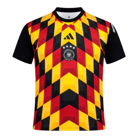 Camisa Seleção Alemanha Pré-jogo 26/27 - Torcedor Adidas Masculina - Preta com detalhes em vermelho e amarelo