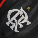 Jaqueta Corta-Vento Flamengo 23/24 Masculina Adidas - Vermelha e preto com detalhes em branco