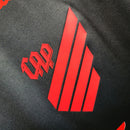 Camisa Athletico Paranaense II 23/24 manga longa - Torcedor Umbro Masculina - Preta com detalhes em vermelho