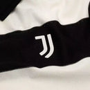 Camisa Juventus IV 25/26 - Torcedor Adidas Feminina - Preta e branca