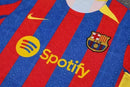 Kit Treino adulto - Camisa e Shorts - Barcelona Nike 23/24 - Azul e vermelho com detalhes em amarelo