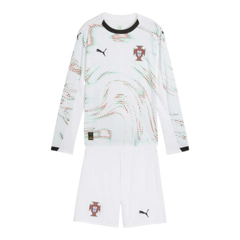 Kit Infantil Seleção Portugal II 25/26 manga longa - Puma - Branco com detalhes em verde e vermelho
