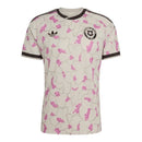 Camisa Seleção Chile II 26/27 - Torcedor Adidas Masculina - Bege com detalhes em marrom e rosa