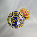 Camisa Retrô Real Madrid I 2013/2014 manga longa - Adidas Masculina - Branca com detalhes em cinza e laranja