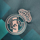 Camisa Retrô Real Madrid I 2017/2018 manga longa - Adidas Masculina - Verde com detalhes em azul