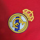 Camisa Retrô Real Madrid II 11/12 manga longa - Masculina Adidas - Vermelha com detalhes em branco
