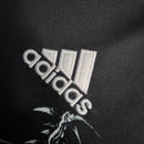 Camisa Retrô Real Madrid 2014 manga longa - Masculina Adidas - Preta com detalhes em branco