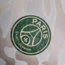 Camisa Paris Saint-Germain IV 24/25 - Jogador Jordan Masculina - Bege com detalhes em verde