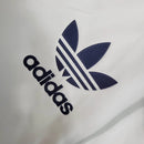 Jaqueta Corta-Vento Real Madrid 23/24 - Masculina Adidas - Azul e branca