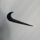 Camisa Retrô Manchester United Goleiro 2007/2008 manga longa - Masculina Nike - Cinza com detalhes em preto