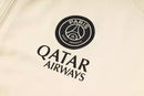 Conjunto Paris Saint-Germain Treino 24/25 - Masculino Jordan - Bege e preto com detalhes em rosa