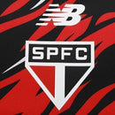 Camisa São Paulo Pré-jogo 26/27 - Torcedor New Balance Masculina - Preta com detalhes em vermelho e branco