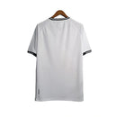 Camisa Vasco da Gama Edição Especial LGBTQIAPN+ 23/24 Kappa Masculino - Branco com detalhes na faixa nas cores de um Arco-íris