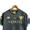 Camisa Venezia I 23/24 - Torcedor Kappa Masculina - Preta com dourada com detalhes em verde e laranja