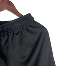 Shorts Borussia Dortmund 23/24 - Masculino Puma - Preto com detalhes em amarelo