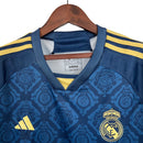 Camisa Real Madrid Edição Especial 23/24 - Torcedor Adidas Masculina - Azul com detalhes em dourado