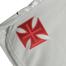 Shorts Vasco da Gama 23/24 - Masculina Kappa - Branco com detalhes em preto e vermelho