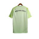 Camisa Borussia Mönchengladbach Edição Especial 23/24 - Torcedor Puma Masculina - Verde com detalhes em preto e rosa