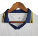 Camisa Retrô Real Madrid Treino 2019/2020 manga longa - Adidas Masculina - Branca com detalhes em azul e dourado