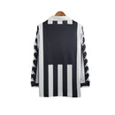Camisa Retrô Juventus I 1999/2000 manga longa - Kappa Masculina- Preta e branca