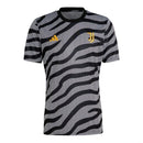 Camisa Juventus Pré-jogo 23/24 - Torcedor Adidas Masculina - Preta com detalhes em branco