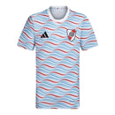 Camisa River Plate Pré-jogo 24/25 - Torcedor Adidas Masculina - Branca com detalhes em vermelho e azul