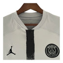 Camisa Retrô Paris Saint-Germain II 22/23 - Masculina Jordan - Bege com detalhes em preto