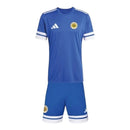 Kit Infantil Seleção Curaçao I 25/26 - Adidas - Azul com detalhes em branco