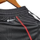Shorts São Paulo 23/24 - Masculino Adidas - Preto com detalhes em branco e vermelho