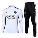 Conjunto Paris Saint-Germain Treino 23/24 - Masculino Nike - Branco e preto