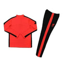 Conjunto Liverpool Treino 23/24 - Masculino Nike - Laranja com detalhes em preto