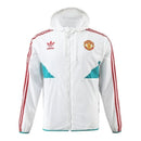 Jaqueta Corta-Vento Manchester United Treino 23/24 - Masculina Adidas - Branca