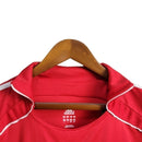 Camisa Retrô Liverpool I 2006/2007 - Masculina Adidas - Vermelha com detalhes em branco