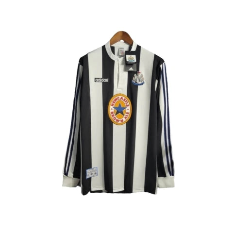 Camisa Retrô Newcastle 1997/1999 manga longa - Masculina Adidas - Branca com listras pretas e detalhes em azul