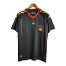 Camisa Retrô Seleção da Alemanha II 2010 - Masculina Adidas - Preta com detalhes em vermelho e dourado