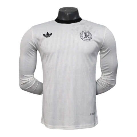 Camisa Seleção Alemanha Edição de Aniversário I 25/26 manga longa - Jogador Adidas Masculina - Branca com detalhes em preto