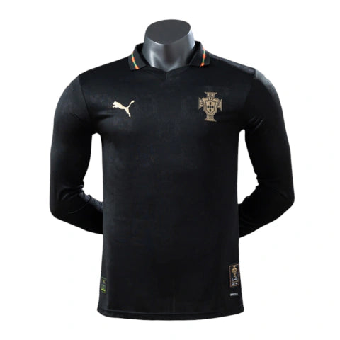 Camisa Seleção Portugal Edição especial Pantera Negra 26/27 manga longa - Jogador Puma Masculina - Preta