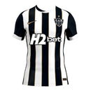 Camisa Atlético Mineiro I 26/27 - Torcedor Nike Feminina - Preta e branca com listras douradas Com Patrocínio