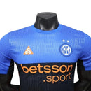 Camisa Inter de Milão IV 26/27 - Jogador Nike ACG Masculina - Azul e preta com detalhes em laranja