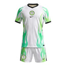 Kit Infantil Seleção Nigéria II 26/27- Nike - Branco e verde